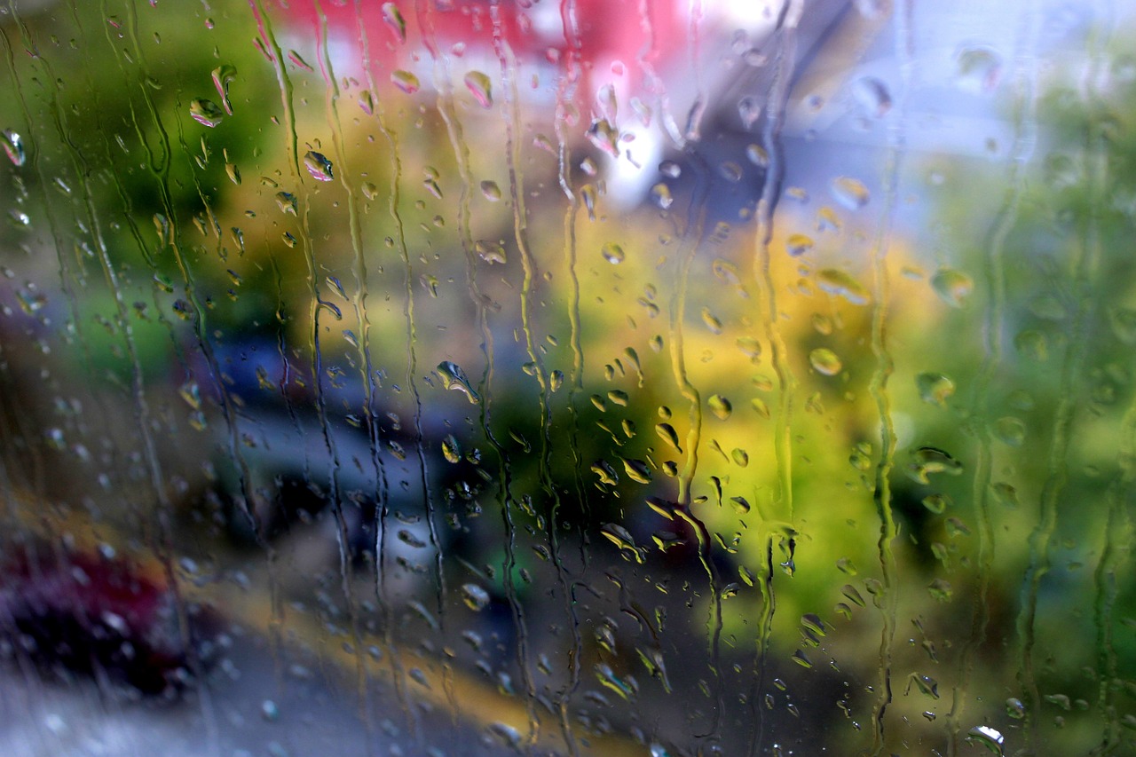 重庆暴雨预报更新，应对暴雨天气的挑战策略