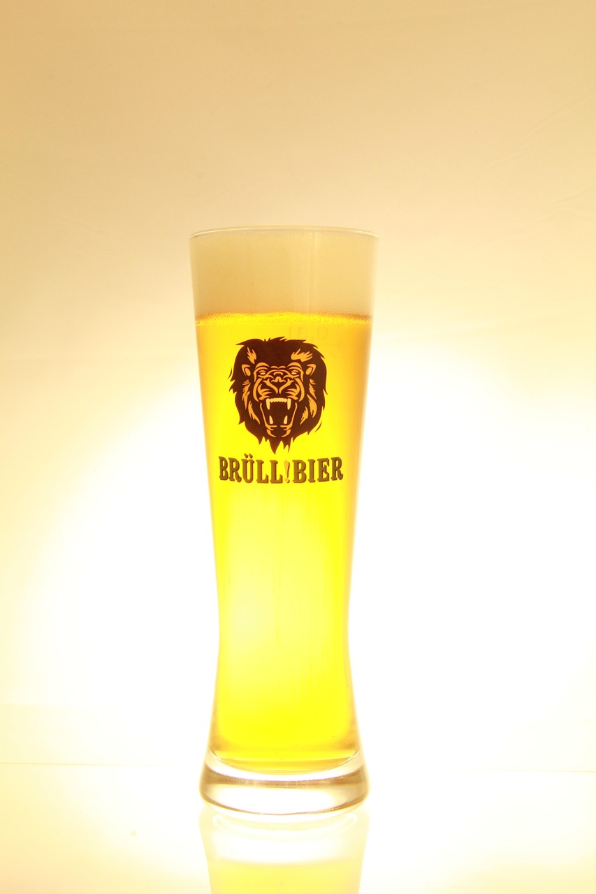 四月雪花啤酒股票动态与前景展望，市场动态分析及其未来趋势